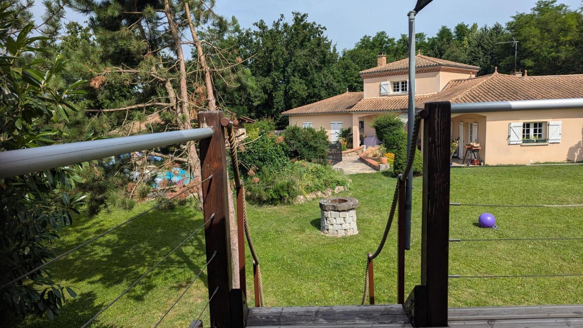 Les Genets Hotel Orleat Екстериор снимка